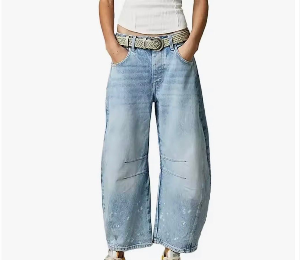 Jeans barrel leg donna fit rilassato, colore light blue slavato, vita media