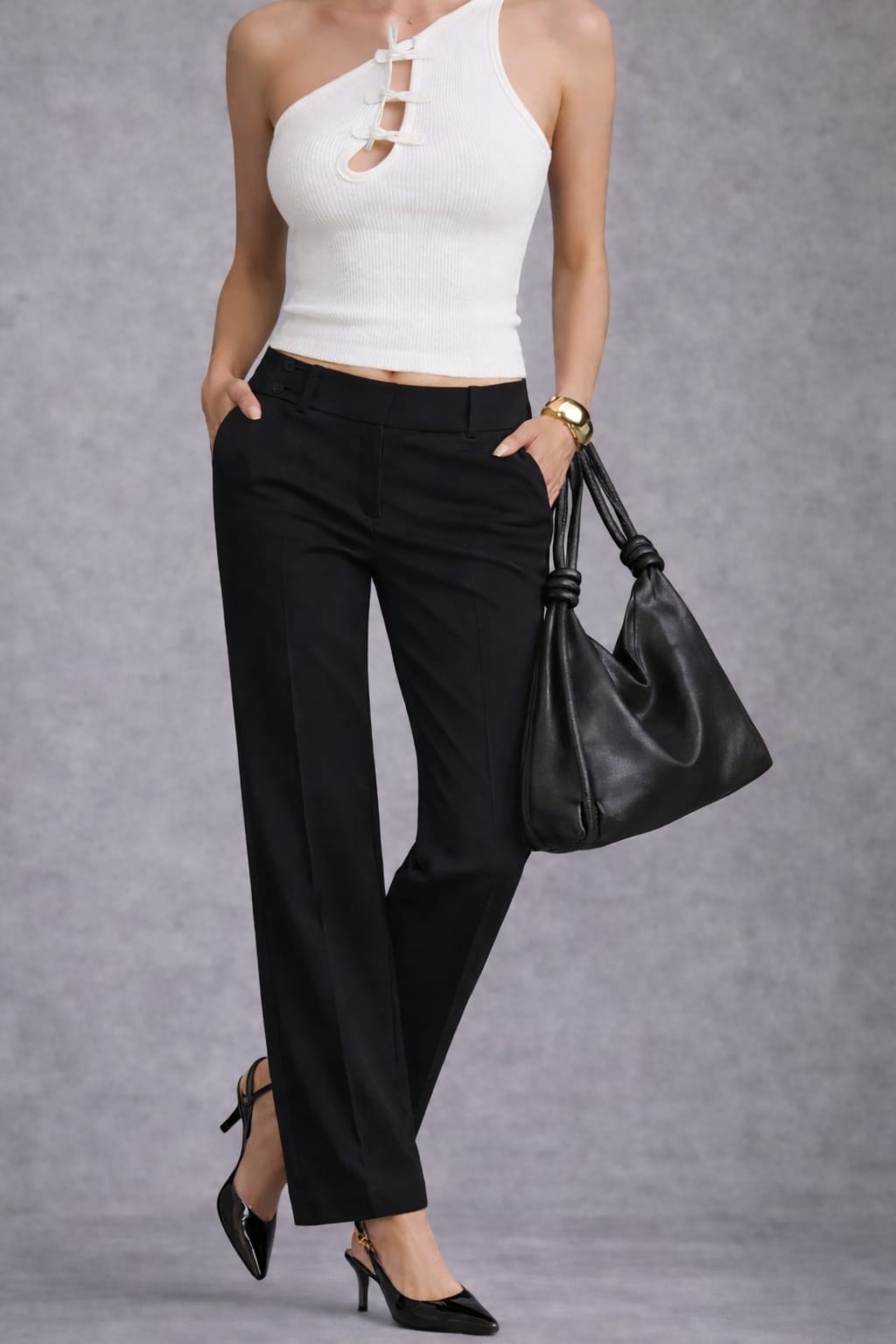Look Top Bianco & Pantaloni Neri
