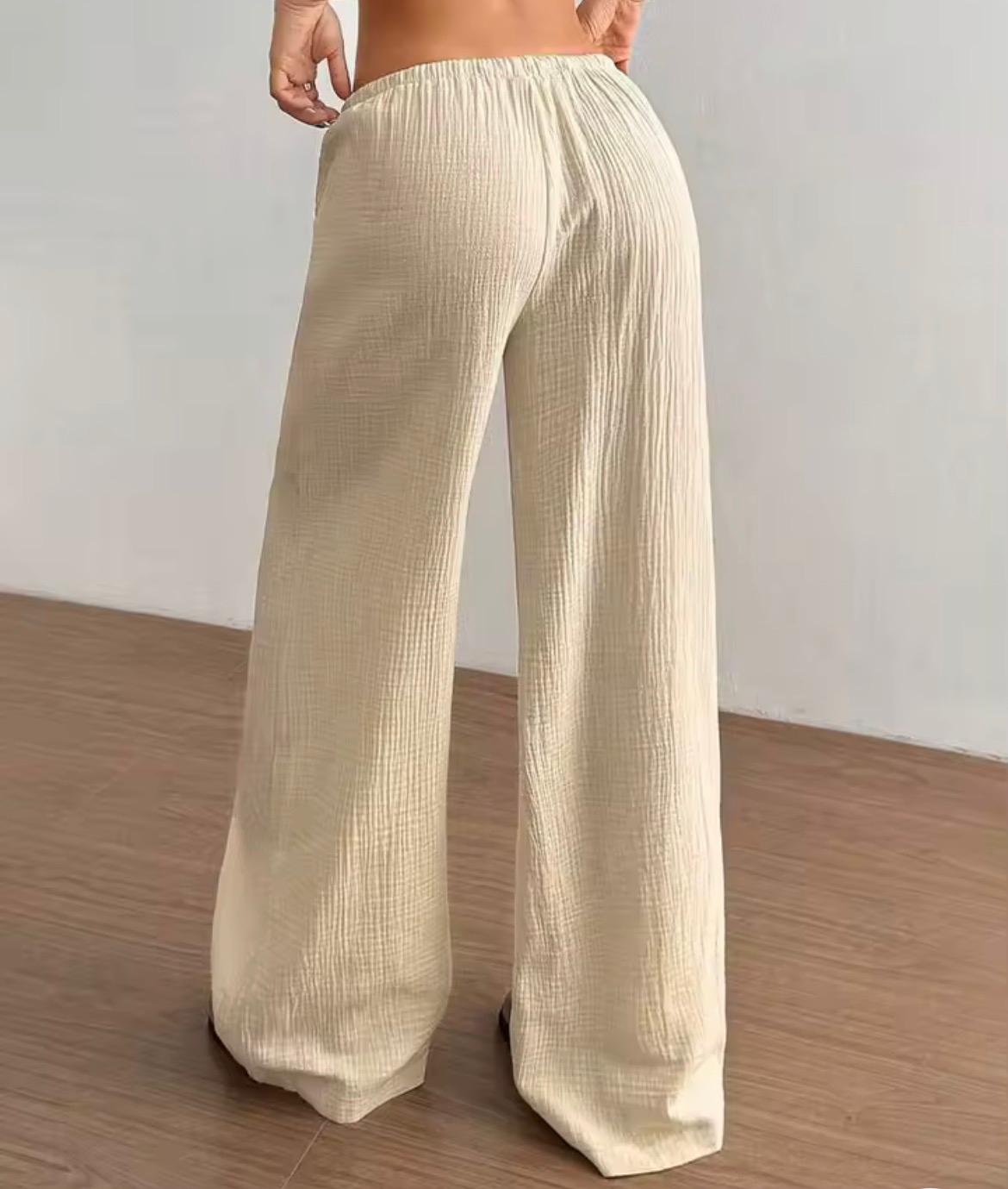 Pantalone largo donna tessuto crinkle beige, vita elastica con coulisse, fit palazzo